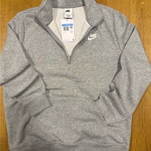 NWT~Nike Women’s 1/3 zipper sweatshirt